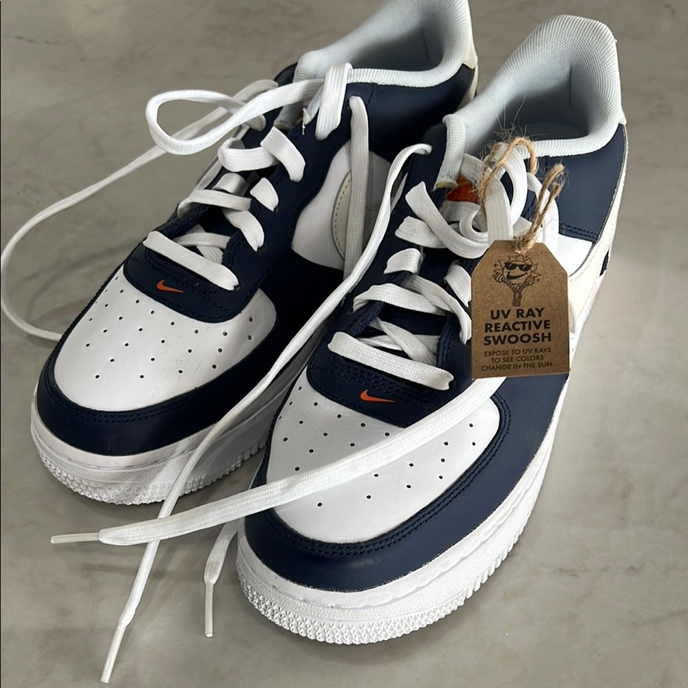 Nike White and Blue Sneakers Classic Design